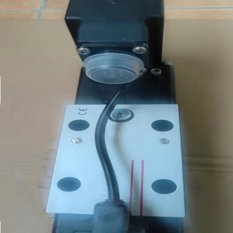 

Brand new original proportional directional valve DKZOR-AE-171-S5/Y10 DKZOR-AEB-NP-171-S5 DKZOR-AEB-NP-171-L5