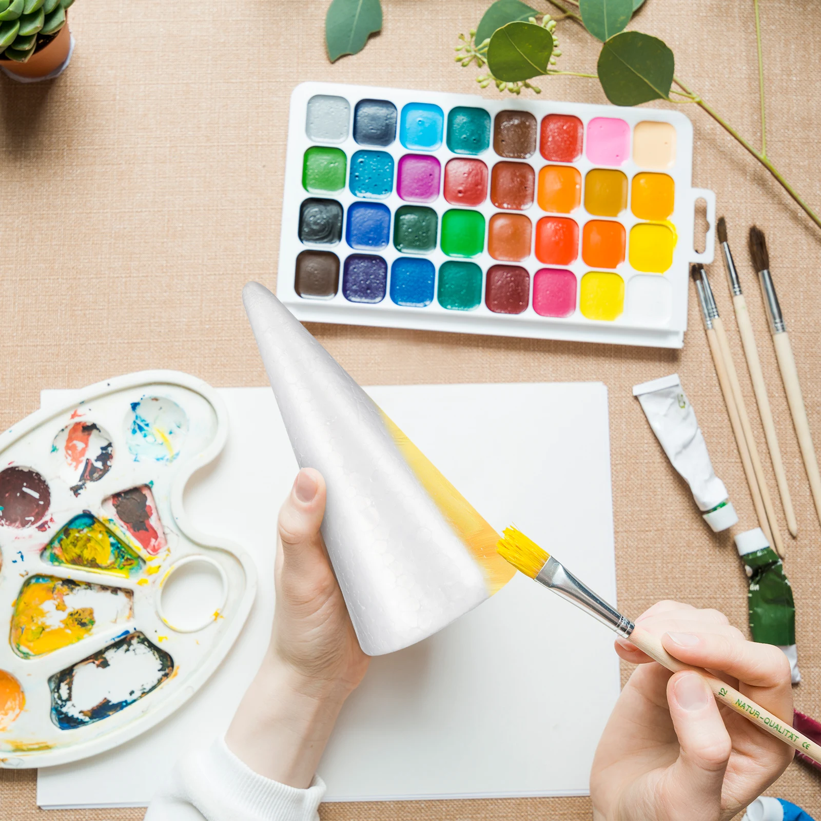 

White Foam Cones 15Pcs for Crafting Painting DIY Projects Educational Plaything Art Adornments Long Lasting Durable Use