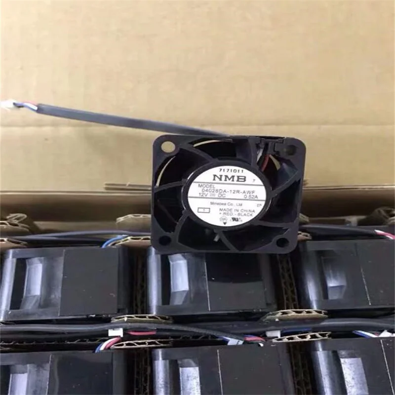 

Original NMB 04028DA-12R-AUF 4028 12V 0.52A 4-wire speed regulating fan