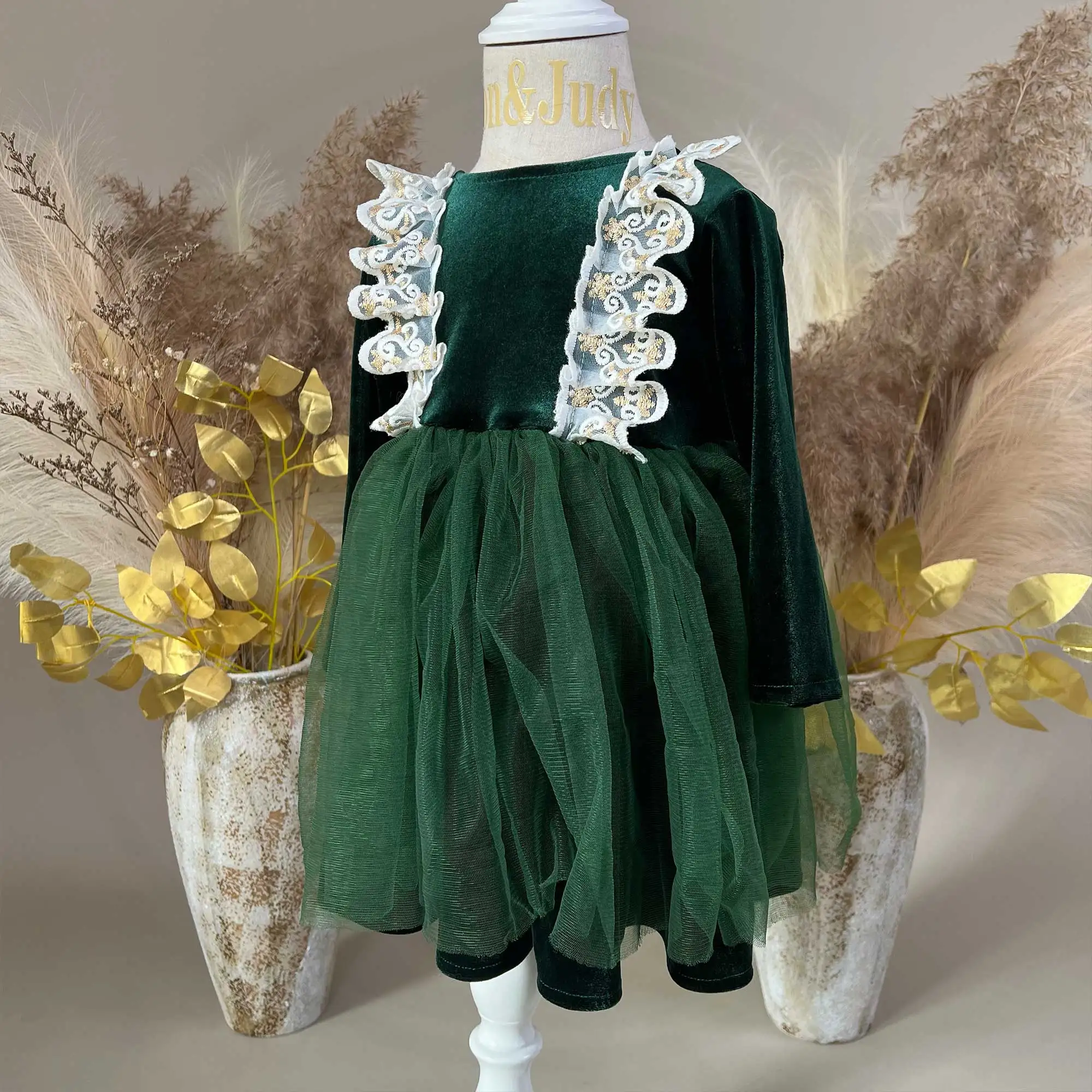 Vestido de veludo com gola redonda, mangas compridas, decorações de renda e saia de tule, vestidos de festa para meninas, fotografia para crianças