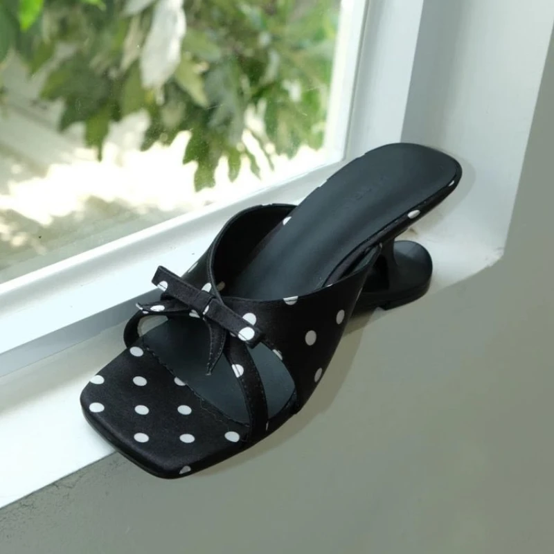 2026New Fashion Polka Dot Designer Women's High Heels Casual Everyday Non-Slip Sandals Summer Comfortable Outdoor Beach Slippers
