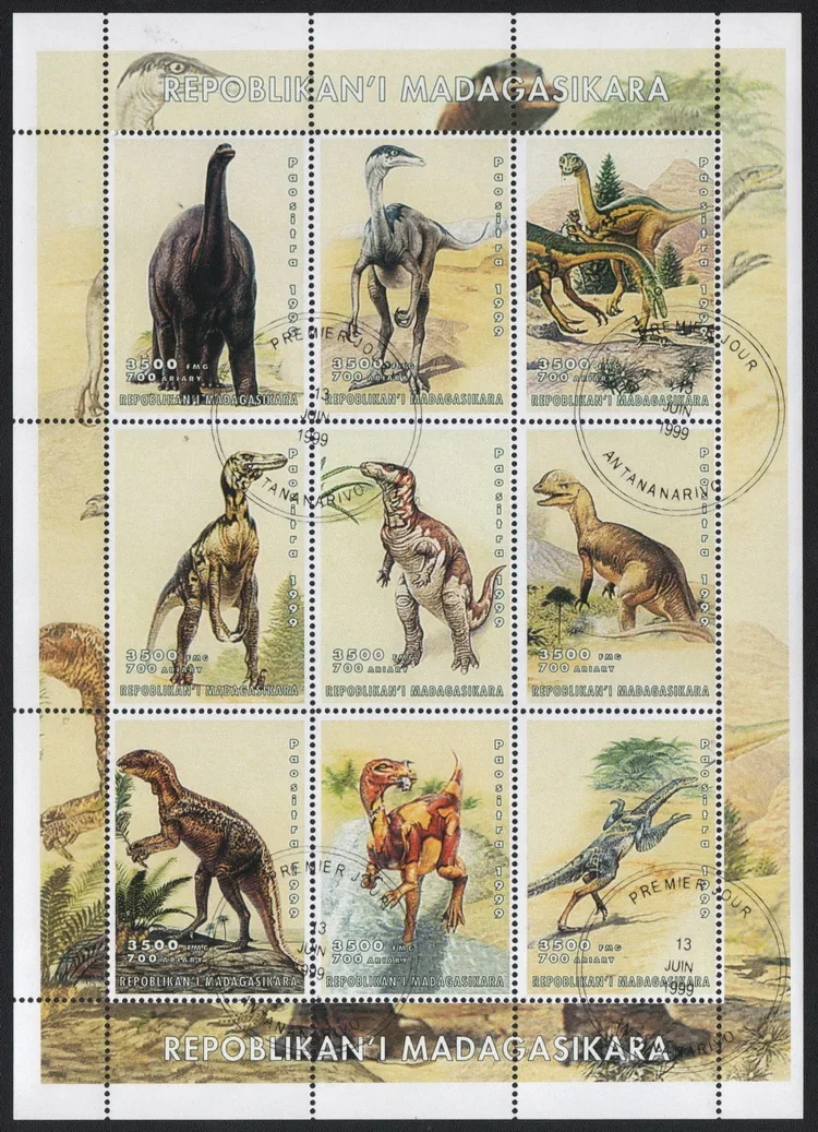 9 sztuk/zestaw znaczków pocztowych w madagaskarze 1999 prehistorycznych dinozaurów oznaczonych jako znaczki pocztowe do zbierania