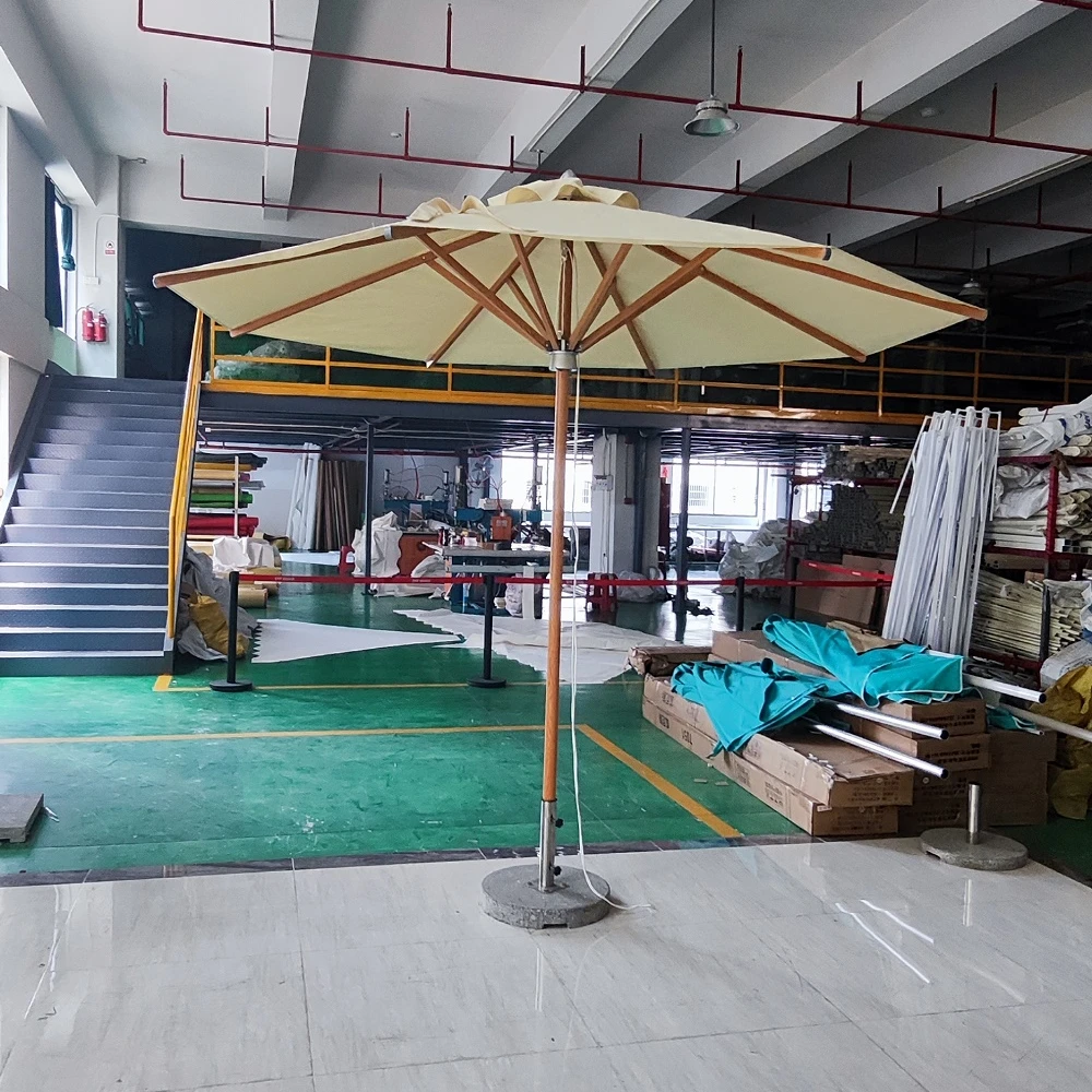 

Factory Direct Outdoor Parasol Umbrella Big Size Aluminum Frame Patio Umbrella Bases for Garden and Restaurant Crochet Design