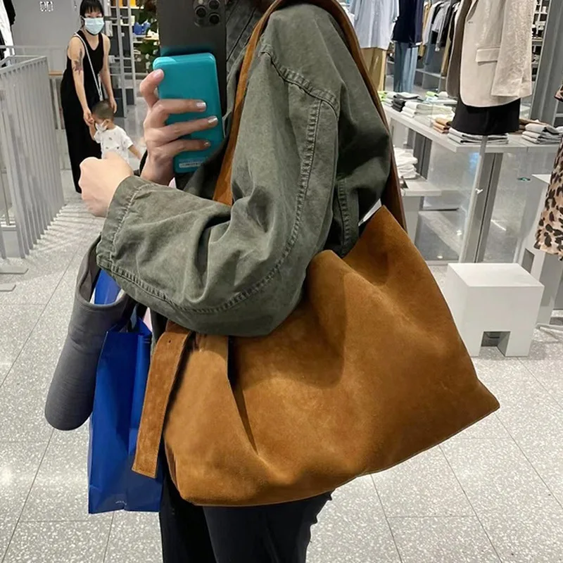 Casual Large Capacity Korea Simple Bucket Frosting Solid All-match Shoulder Bag Female Elegant Literary Commuter Single-Shoulder