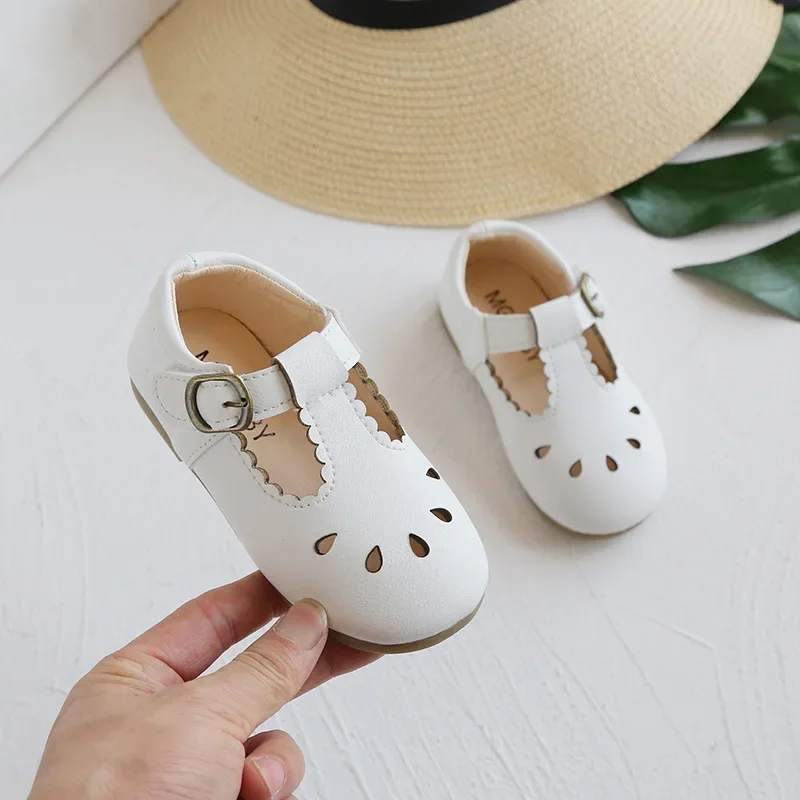 HoneyCherry Summer New Leather Shoes Retro Hollow Children\'s Soft Bottom Peas Shoes Toddler Girl Shoes