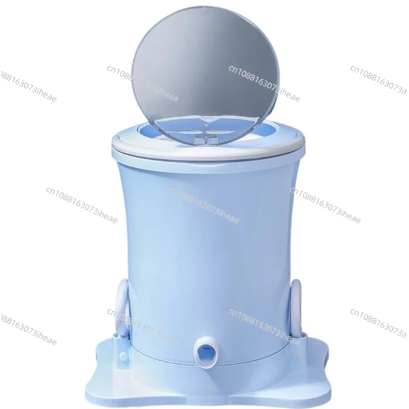 Manual dehydrator drying bucket