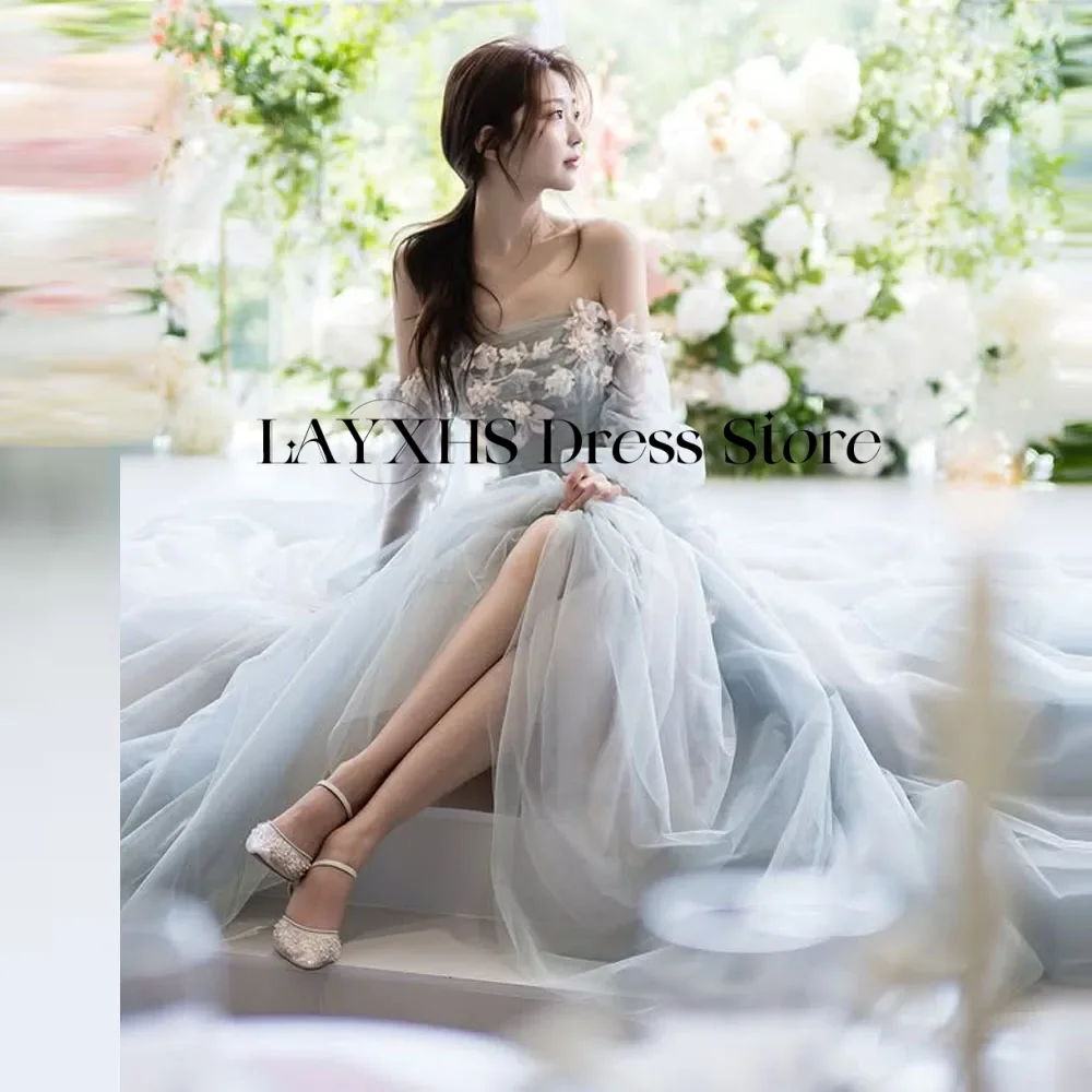 2026 جديد وصول كوريا فساتين حفلات الزفاف ألف خط قبالة الكتف ثلاثية الأبعاد الأزهار صورة تبادل لاطلاق النار فستان الأميرة مخصص ثوب مسائي #1