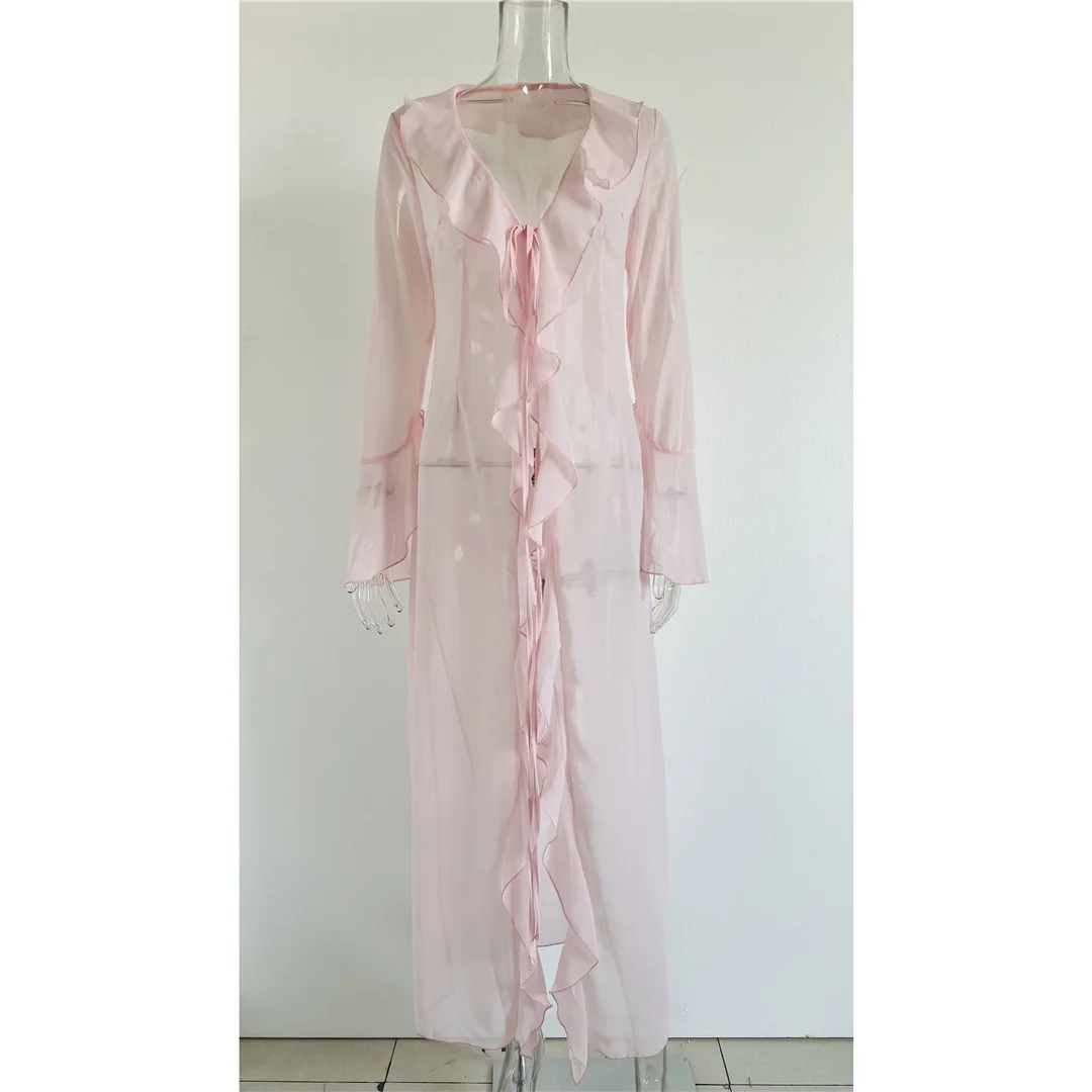 Neues, verführerisches Oberteil mit V-Ausschnitt, Rüschen und langen Ärmeln aus Chiffon, als Strandkleid oder als Überwurf, Strandmode, Damenmode, V5976. – Detail 30