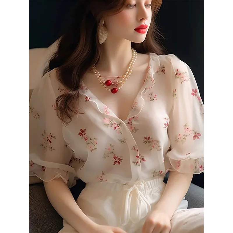 

Summer Floral Print V-Ne ort Sve irt Women's Gentle Slimming Age-Defng Court Sle Small Batch irt