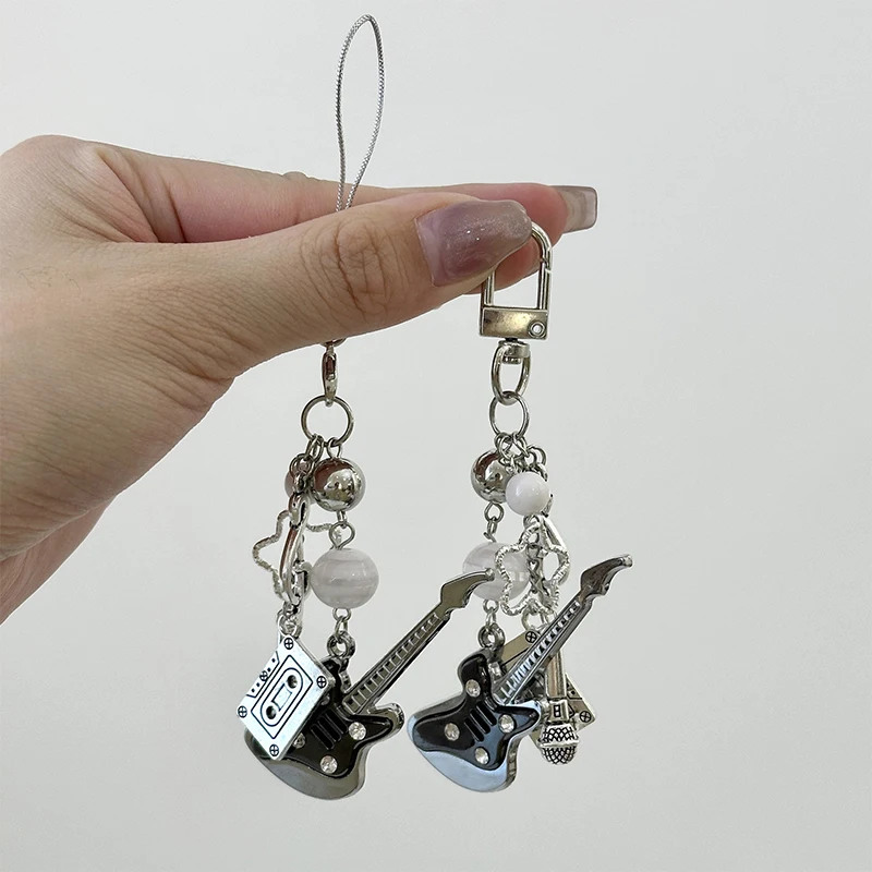 Y2K Fashion Guitar Phone Chain Vintage Metal Keychain Versatile Bag Pendant Backpack Hanging Decoration Key Accessories