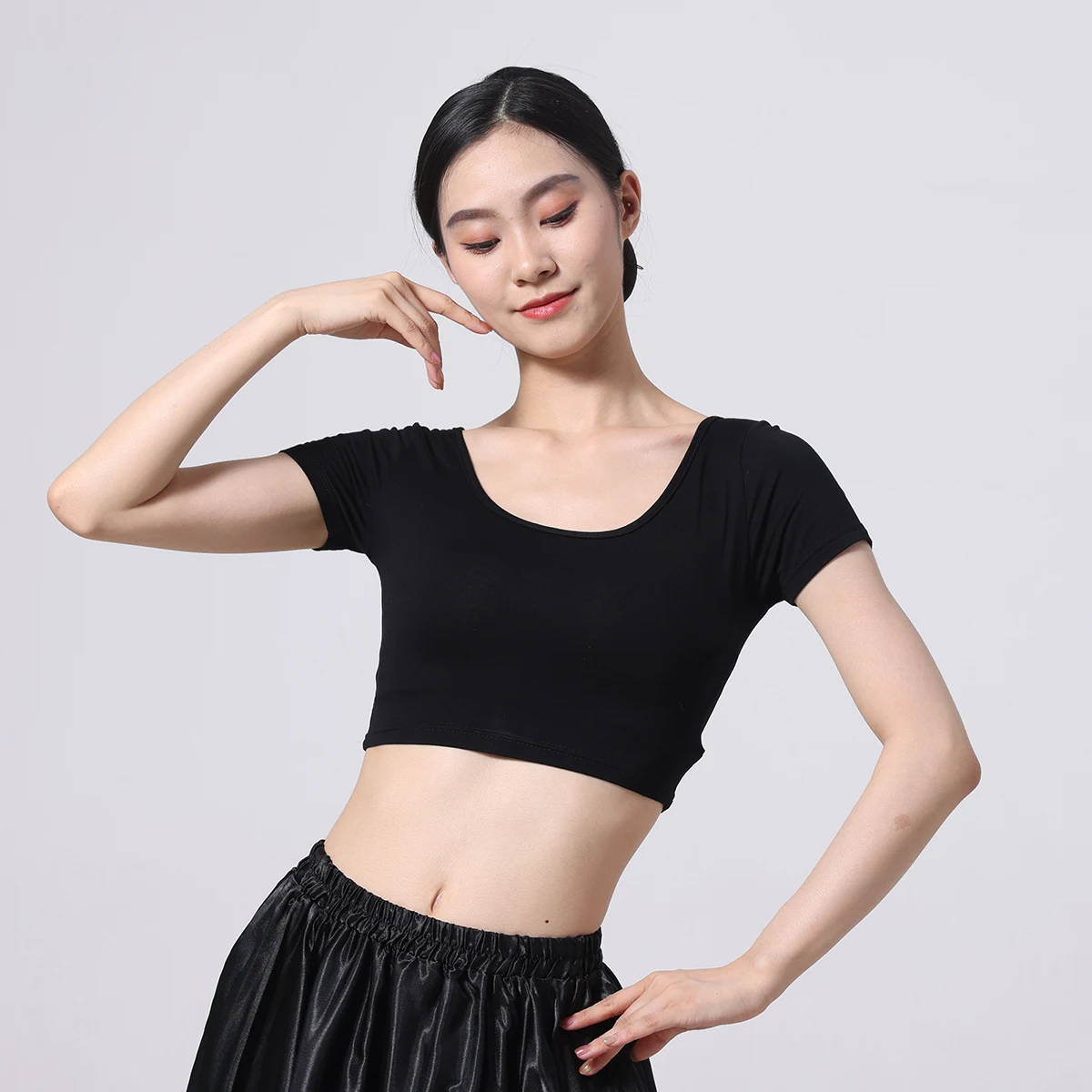 1PC Women's Sport Dancing Short-Sleeve Big Crew Neck Athletic T-Shirt (Available in Plus Size)