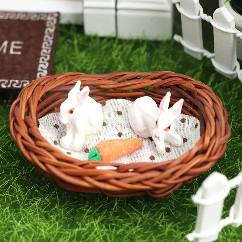 Clapier de lapin Miniature en osier pour maison de poupée, échelle 1:12, avec décoration de carottes, ornements de jardin extérieur