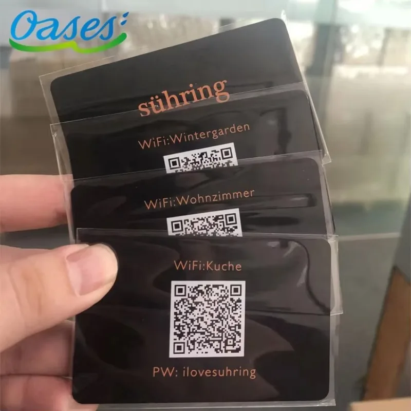 2025 High Quality Business Professionals Use Stainless Steel VIP Membership Card with Custom QR Code Engraving