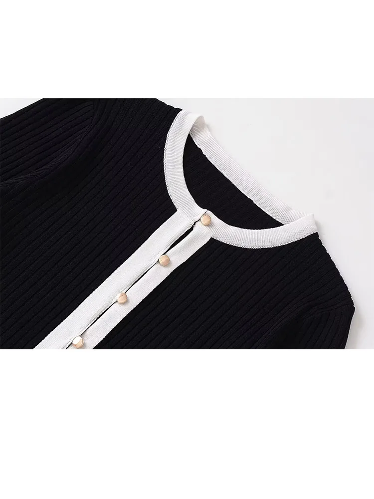 HH Woman Spring Fashion Long Sleeves Single Breasted Contrasting Colors Splicing Decoration Knitted Cardigan Elegant Versatile