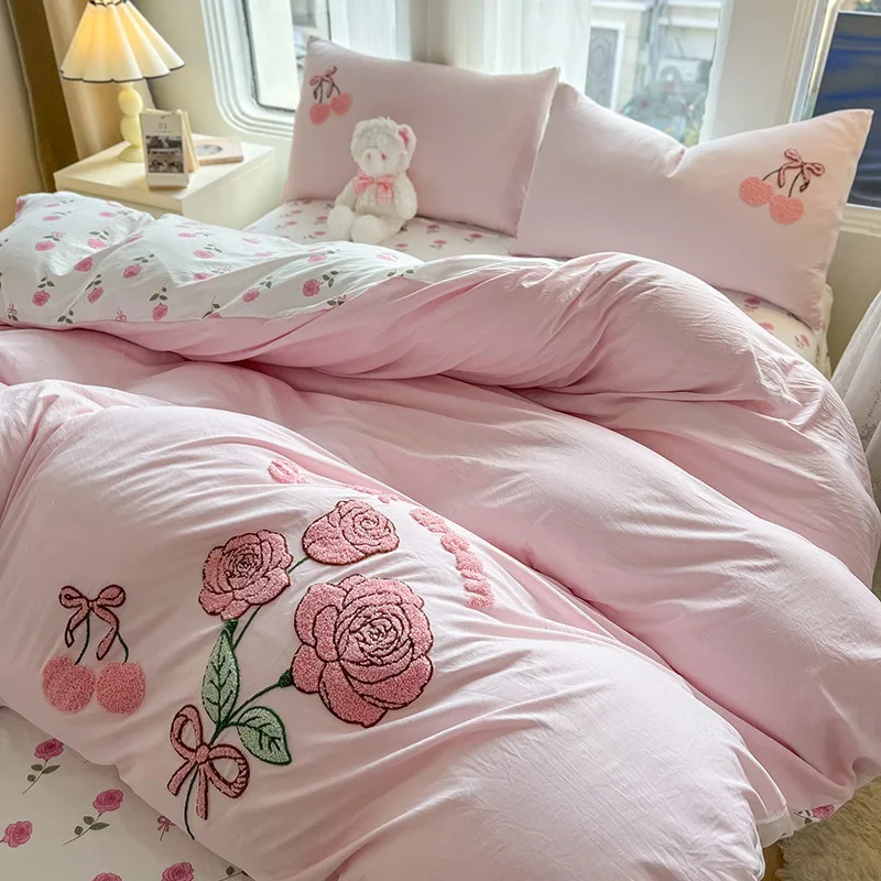 New Cartoon Embroidered Bedding Set Four Piece Set Washable Cotton Sleep Beds Student Aduct Soft Comfortable Sheet Quilt Cover