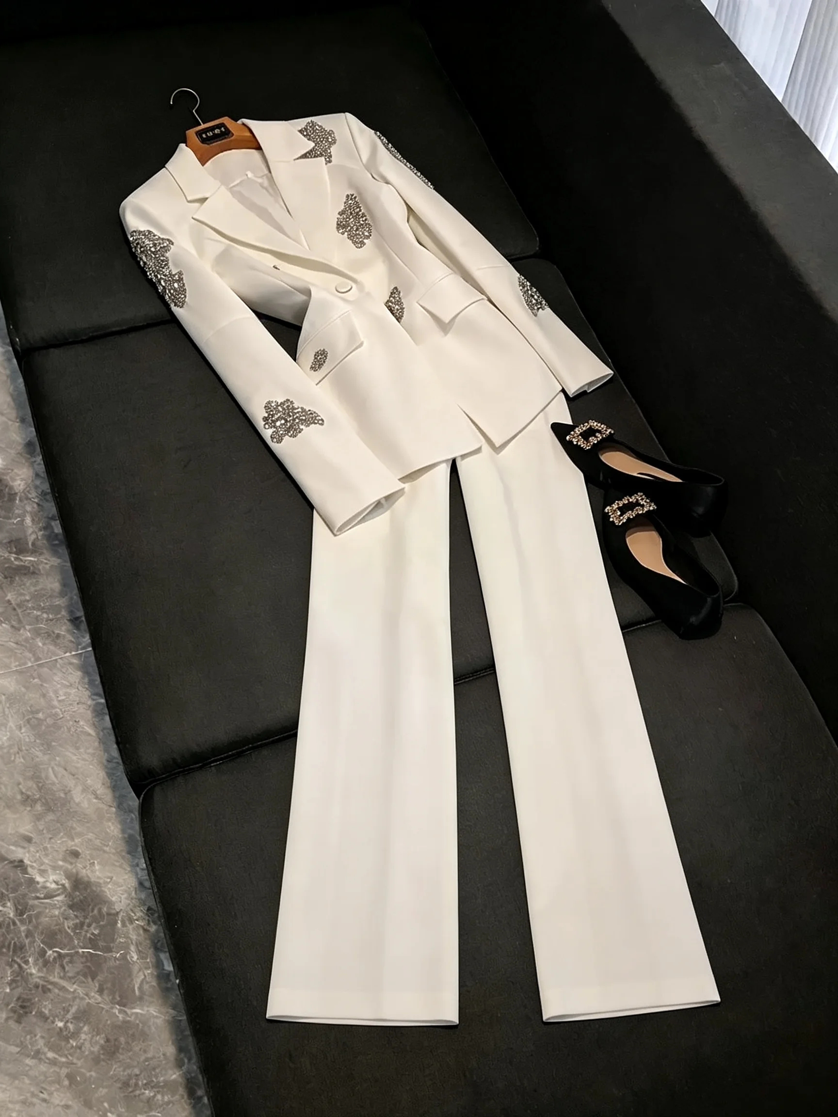  White Beaded Suit Set Women's Heavy Embellished Slimming High-End Two-Piece Pantsuit Elegant Lady Style A22032