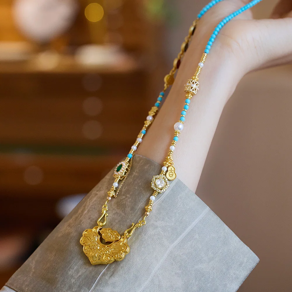 New Koi Fish Ruyi Lock Necklace Vintage Enamel Sand Gold High End Niche Jewelry Pendant