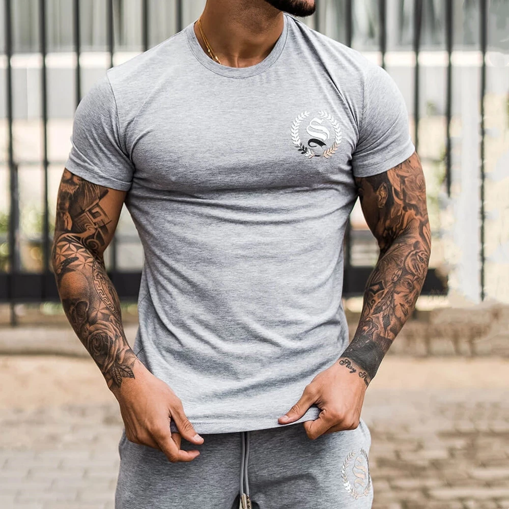 2022 Nieuwe Gym T-shirt Mannen Fitness Sport Katoen Mannelijke Bodybuilding Workout Skinny Tee Shirt Zomer Casual Solid Tops Kle