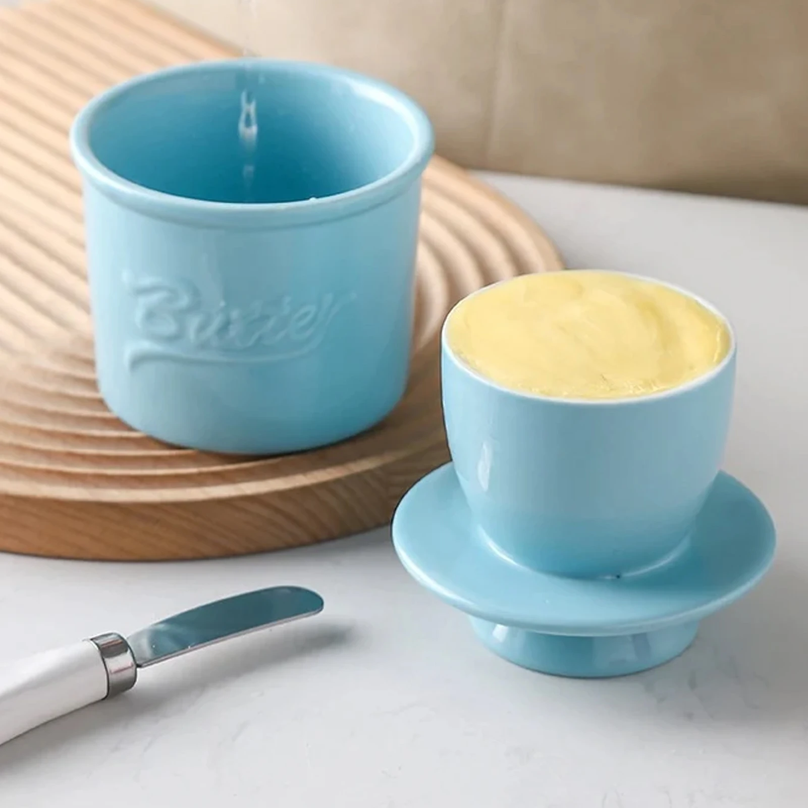 Ceramic Butter Storage Container Decorative Embossed  Design Butter Keeper Suitable for Optimal Freshness