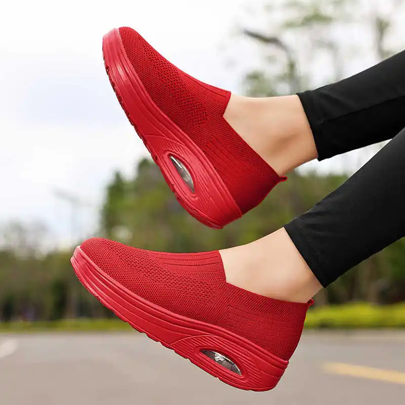 

Hairdressing Heels Red Trainers Casual Womens Summer Sneakers Black Women Shoes Sport Besket New Scarp New Season Footwears