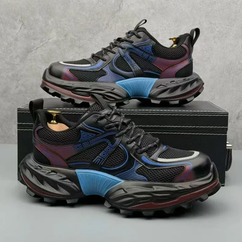 

2025 Новая спортивная модная мужская летняя дышащая сетчатая обувь для папы, мужская спортивная и повседневная обувь на толстой подошве, увеличивающая рост