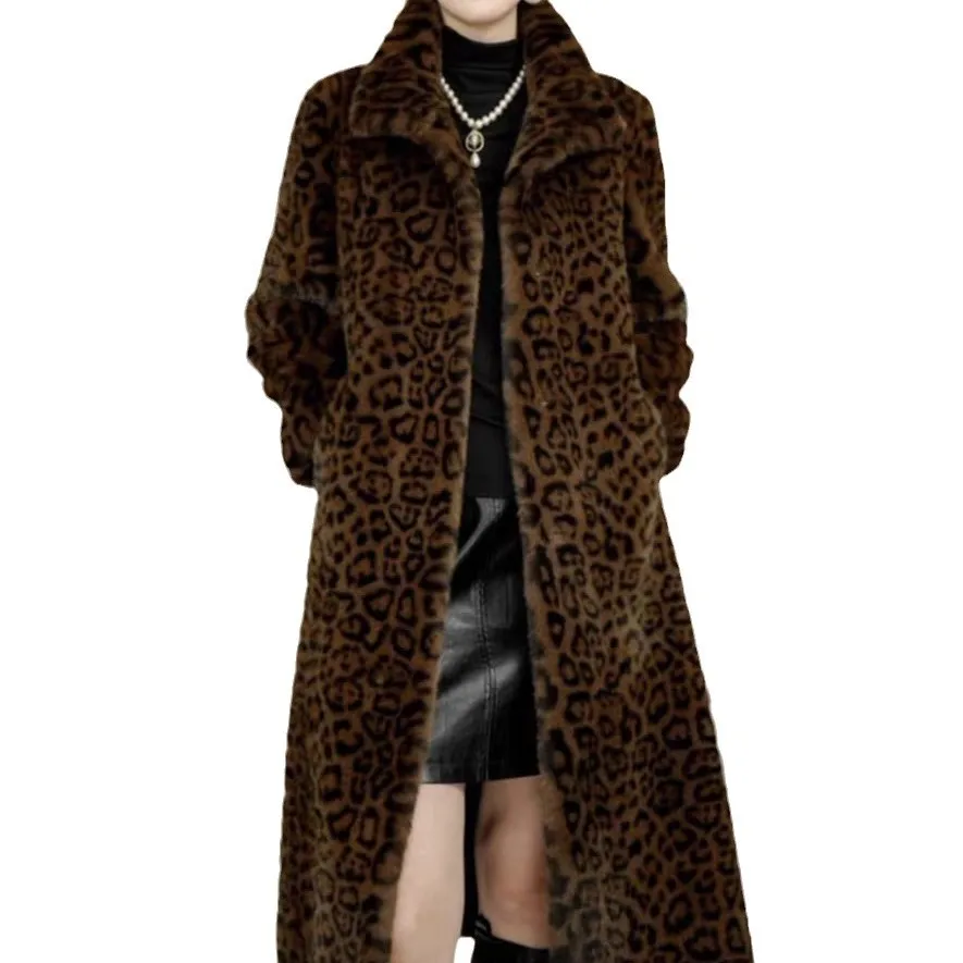 

Новая роскошная длинная шуба из норки с леопардовым принтом, воротником-стойкой и утолщенной шубой