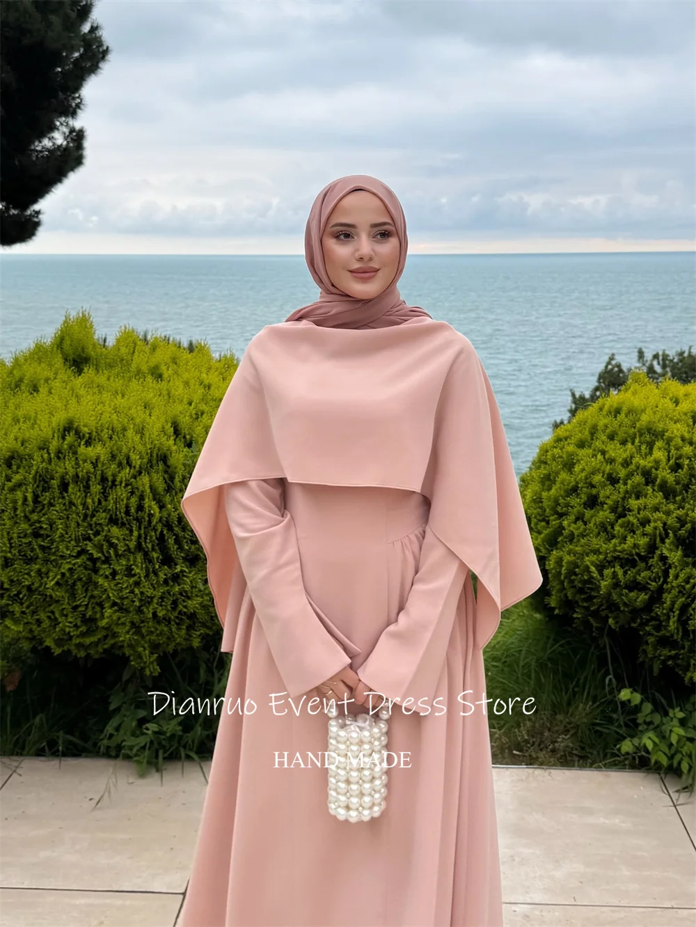 فستان سهرة إسلامي وردي أحمر الخدود من Dianruo فستان حريري من الساتان العربي السعودي أنيق مطوي بطول الأرض فساتين حفلات مخصصة