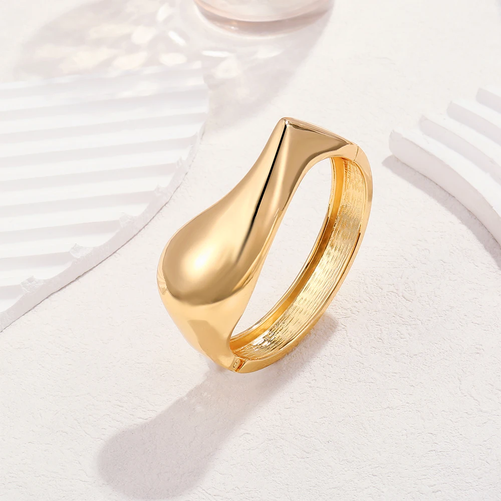 

Joya Love Exaggerated Punk Irregular Chunky Spring Cuff Bangles for Women Gold Silver Color Smooth Bracelets Steampunk Jewelry