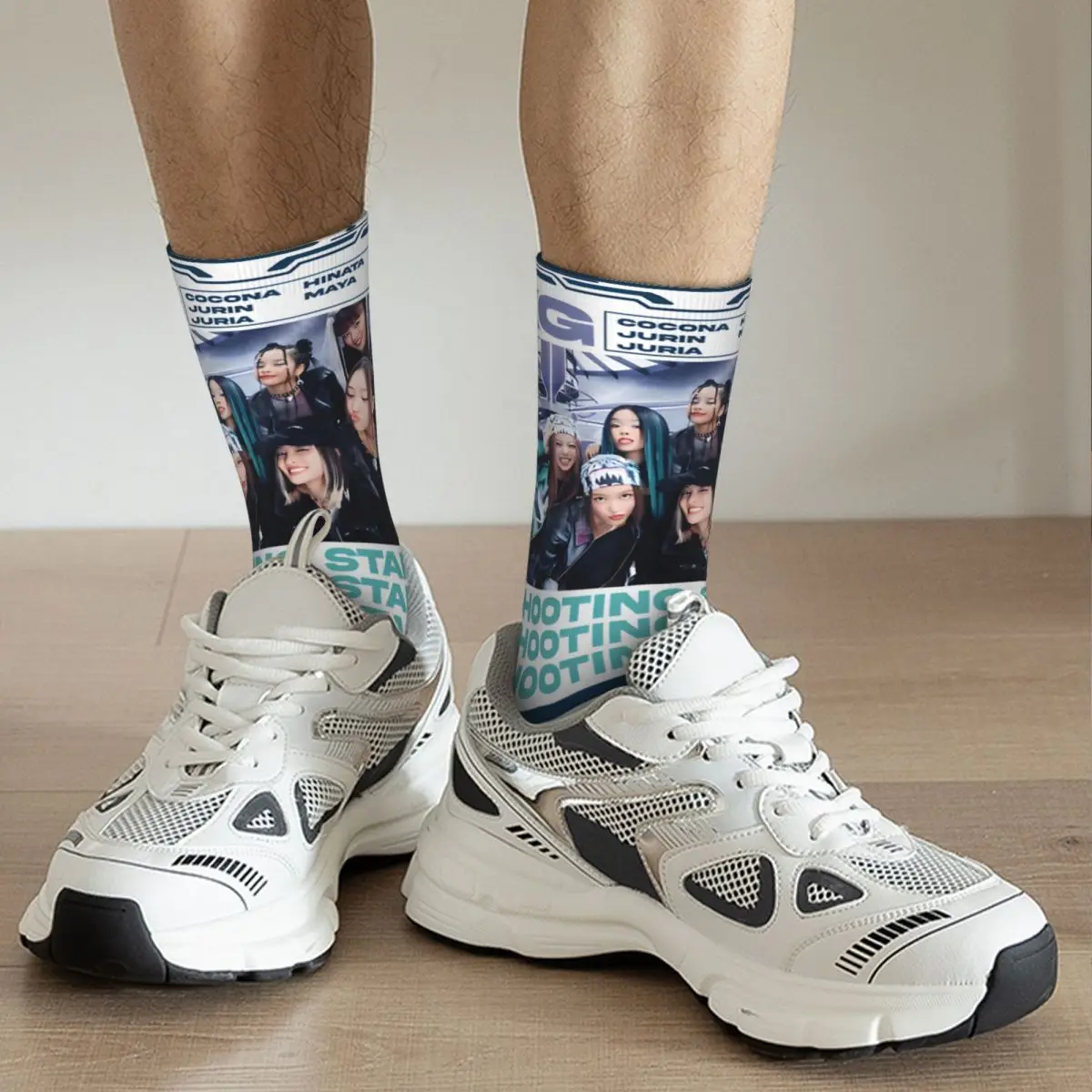 Retro XG Pop Herren Kompression socken Unisex XG Harajuku nahtlos bedruckte Neuheit Crew Socke