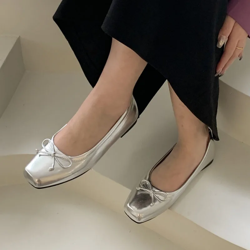 2024 Red New Women Flat Shoes Fashion Square Toe Shallow Slip On Ladies Casual Ballet Shoes Soft Leather Outdoor Loafers S