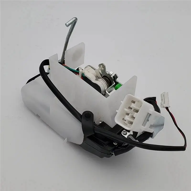 BB Rear Door Lock Assembly 6911060130& Trunk Lock Center Latch 69110-60130 For Toyota Land Cruiser J90 2000- 2002