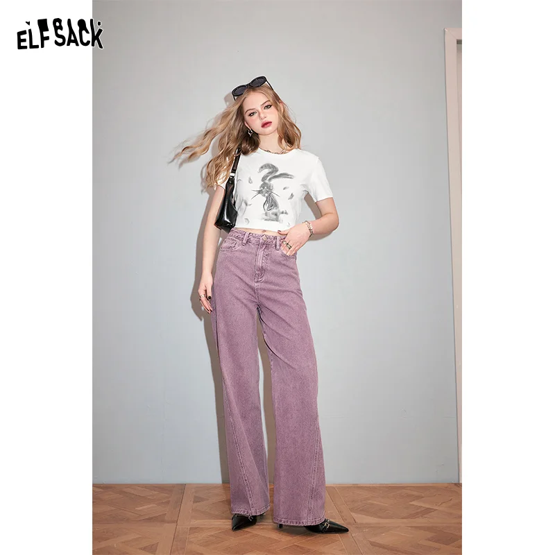 ELFSACK Rabbit print white slim fit t-shirt for women in spring 2024, new small stature full shoulder BM top