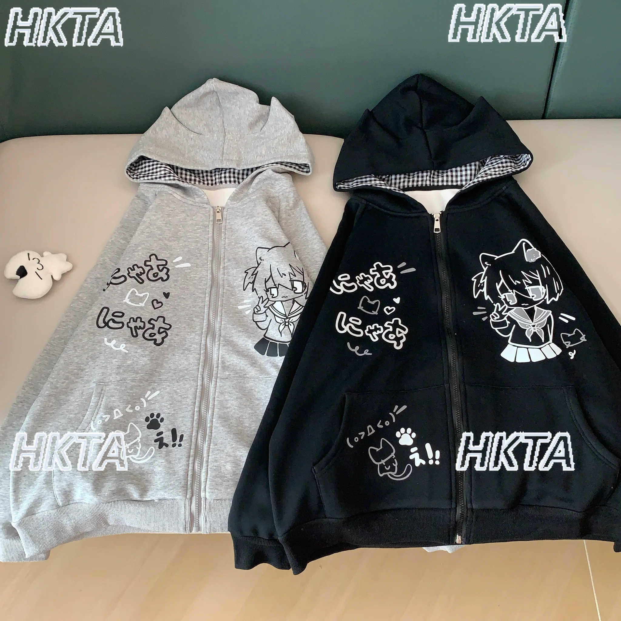 Dulce diario a cuadros lindo estampado de dibujos animados de manga larga sudaderas con capucha abrigo de invierno cálido chaqueta de terciopelo suelta bidimensional para mujer