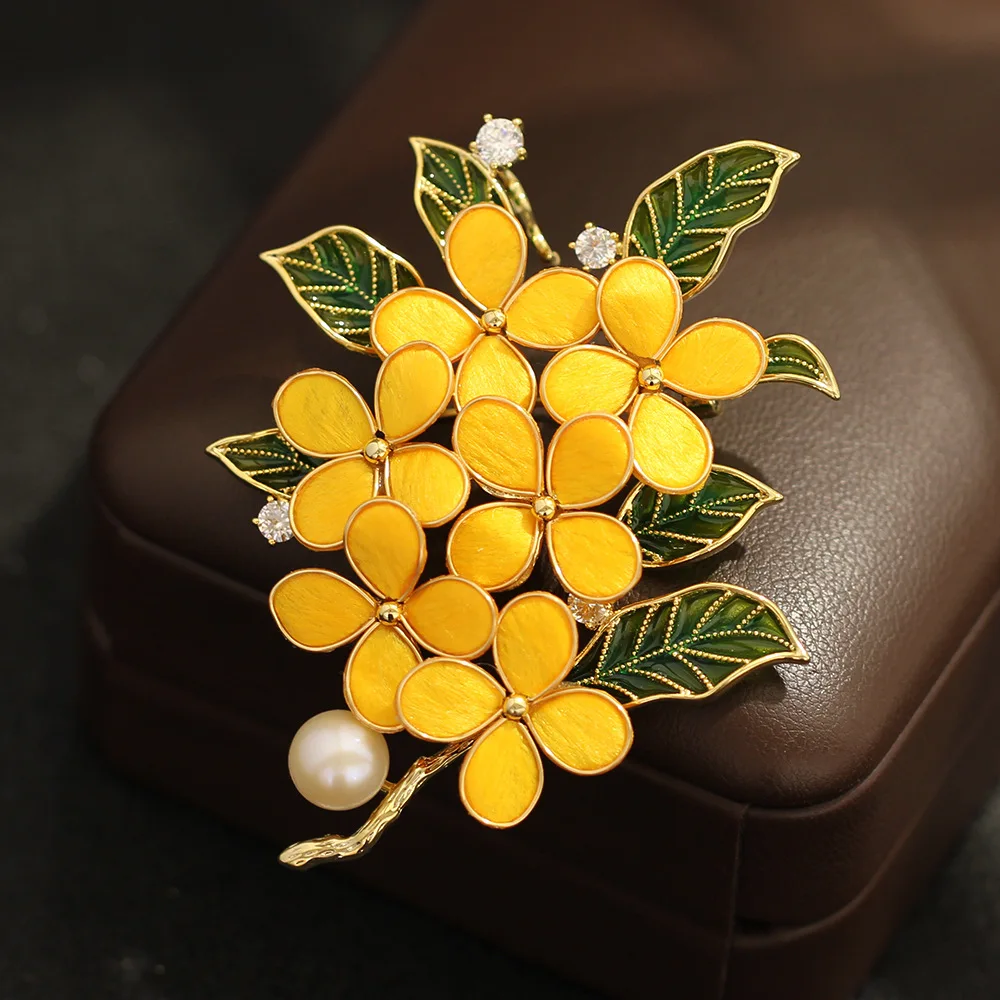 High end Elegant Chinese style Gold Velvet Flower Osmanthus Brooch Pin Temperament Enamel Glaze Bouquet Accessory for Women