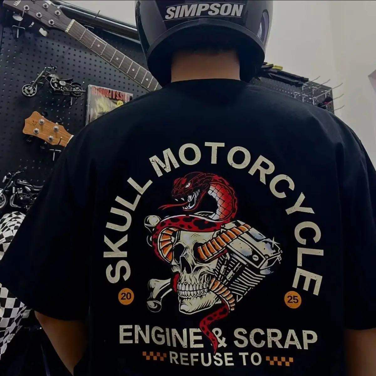 

Skull Snake Plate Scrapped Motorcycle Engine American Retro Men's and Women's Pure Cotton Loose Round Neck Short-sleeved T-shirt