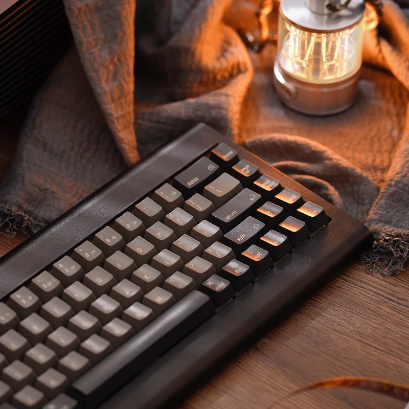 Modèle VI Tri-mode Bluetooth/2.4G/filaire échange à chaud VIA personnalisé rétro Radium sculpture HMX commutateur clavier mécanique sans fil