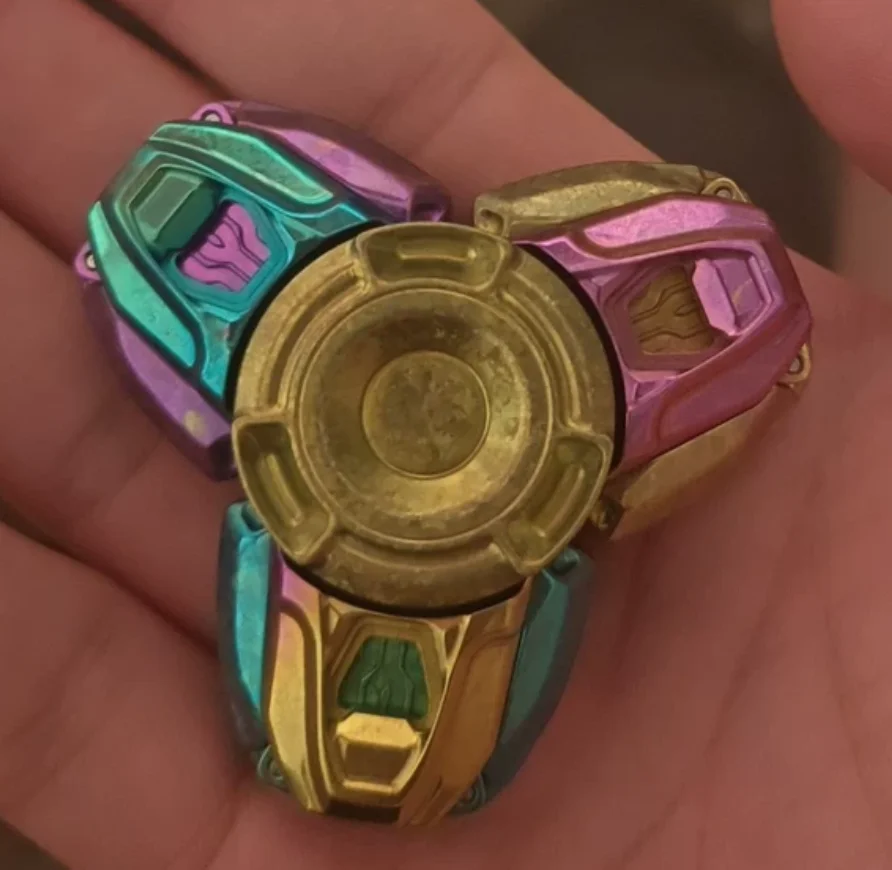 Used EDC YH ice crystal titanium rainbow fidget spinner metal decompression toy