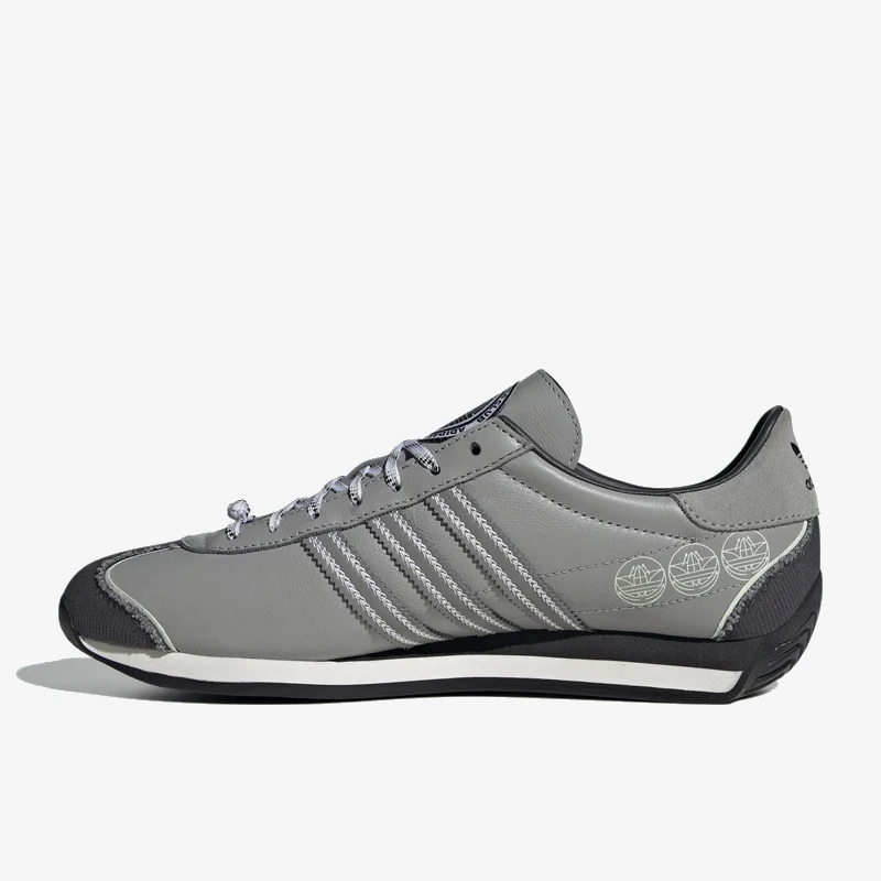 حذاء كاجوال متين للجنسين من Adidas Originals Country OG IF3920