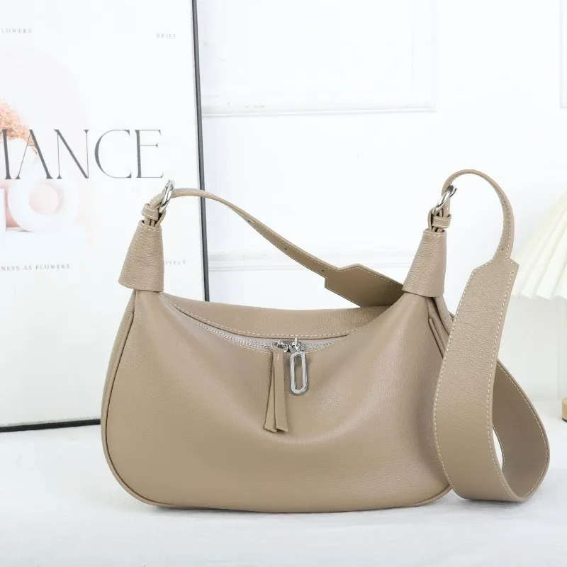 

Real Leather Women's Bag 2025 New Fashion Simple Women's Cowhide Shoulder Crossbody Bag Elegant Women's Bag