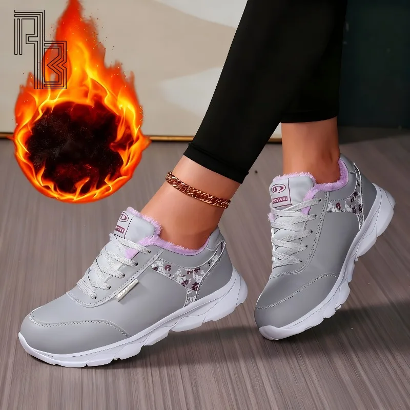 

Women's Autumn and Winter Square Dancing Shoes, Soft Soled Leather Shoes, Fitness Aerobics Shoes, with Added Velvet