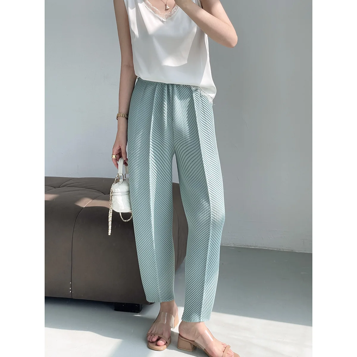 Miyake Casual Style Stretch Center Seam Pressed Pleated Granny Pants Elastic Waist Pockets Pear Shape Wide Leg Pants for Women