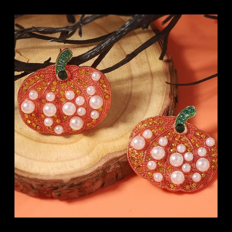 

Halloween Creative Design Imitation Pearl Inlaid Zircon Alloy Pumpkin Stud Earrings, Versatile Simple Foreign Style