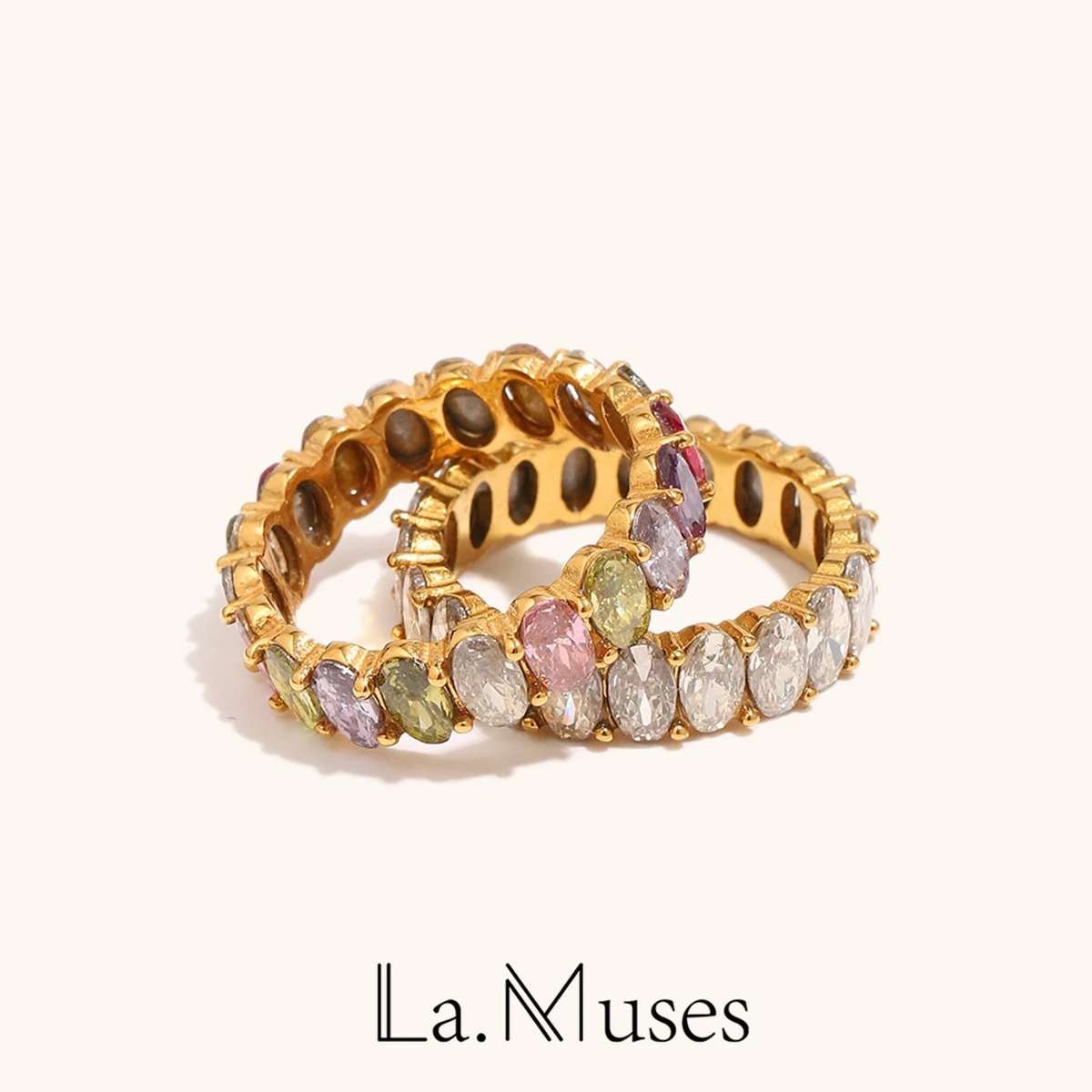 La. Anel Feminino Oval de Zircônia Verde Claro Luxuoso e Elegante Muses - Joia Premium em Aço Inoxidável para Festas e Decoração de Dedos