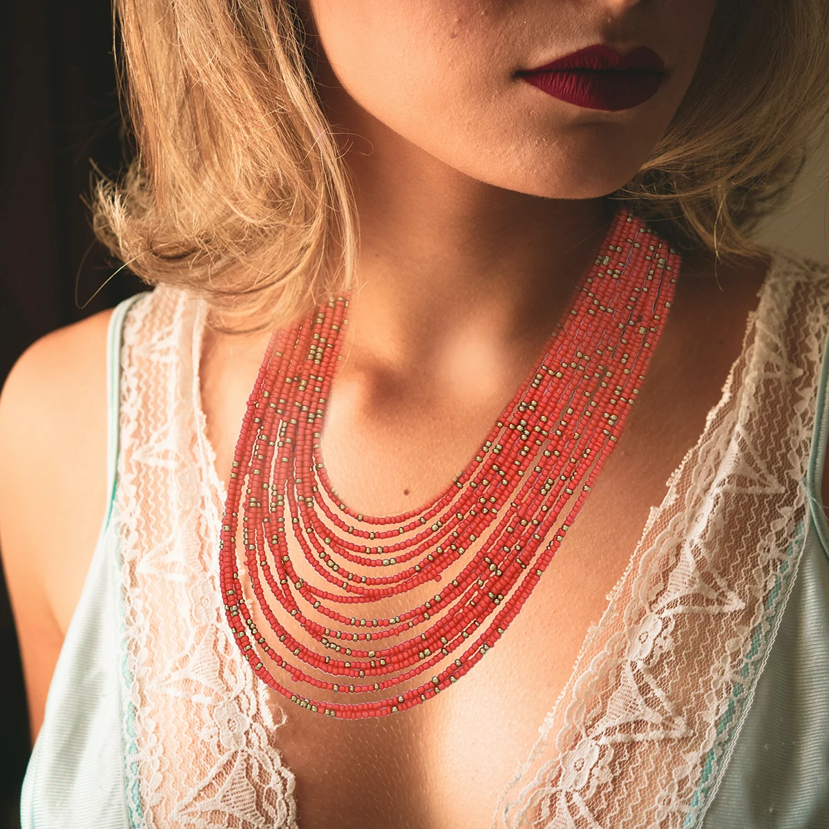 

Multi layer Pearl Beads Necklace Women Fashion Choker Chain Pendant Jewelry for Party Graduation Elegant Design Girls Necklace