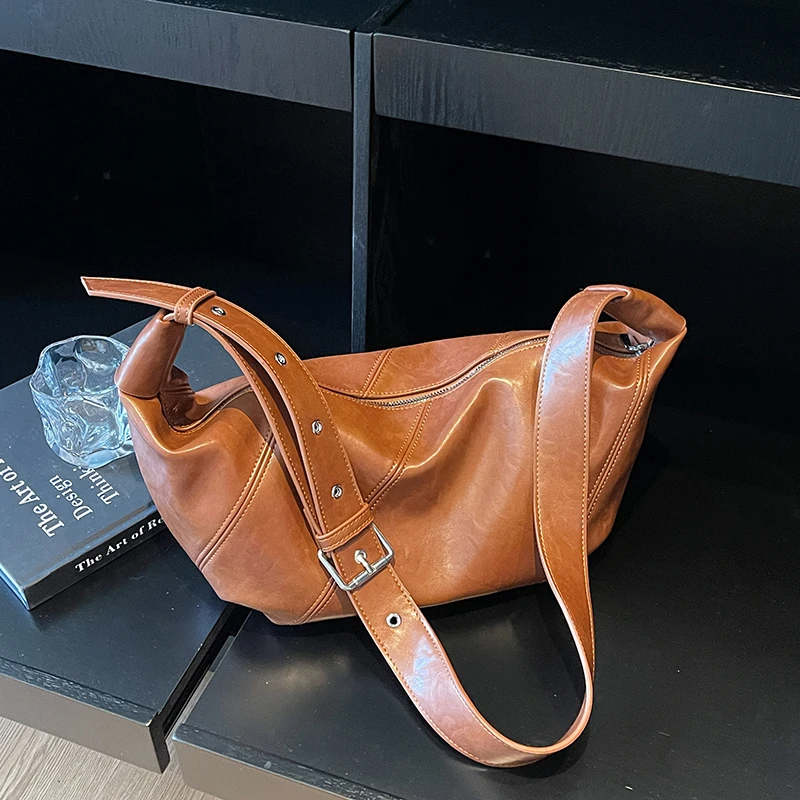 

Large Capacity Casual Travel Crossbody Bag Women Trend Y2K Pu Leather Clutch Adjustable Shoulder Strap Hobo Bag Underarm Purse