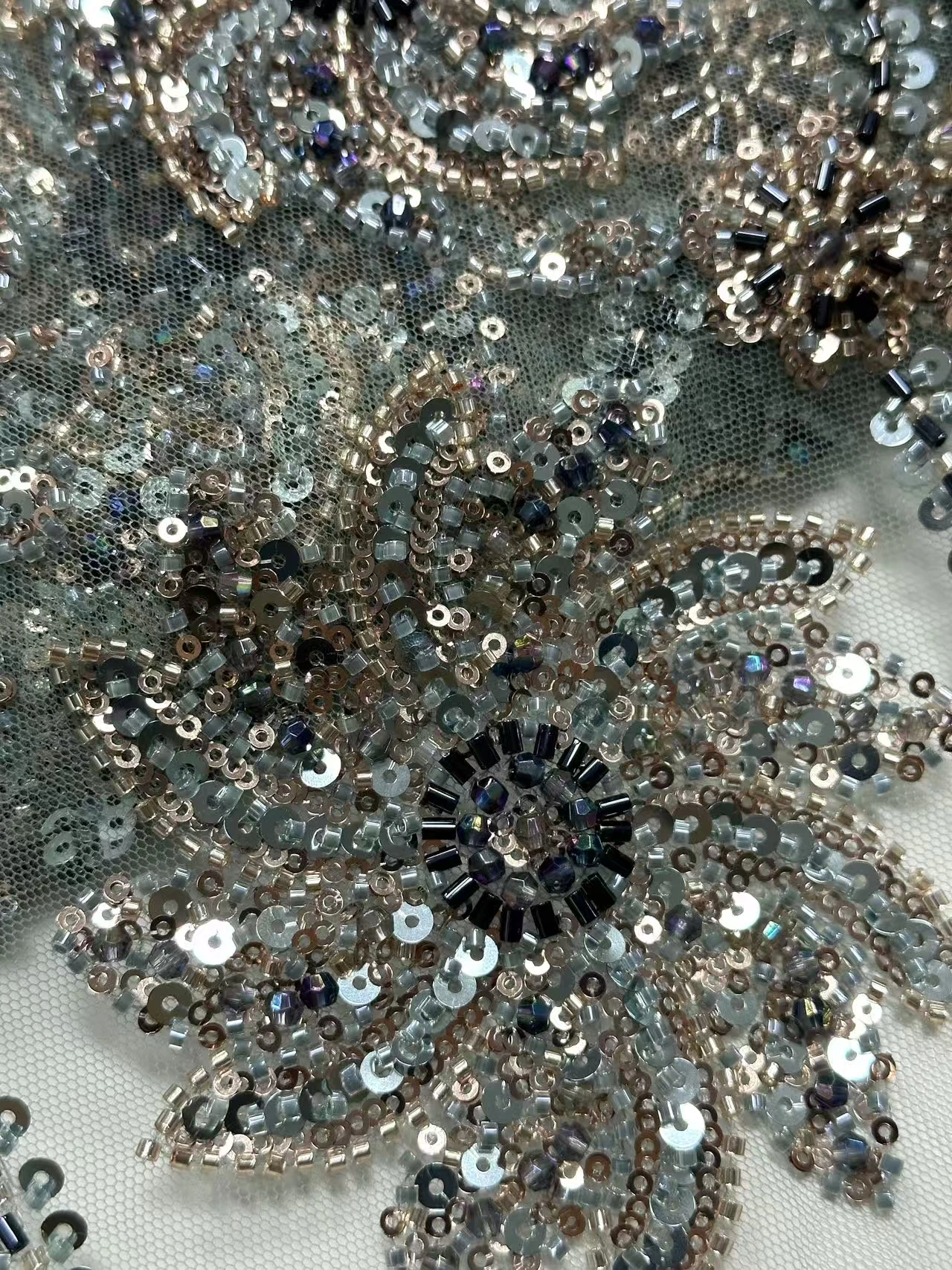 Нежная элегантная кружевная ткань с тяжелыми бусинами, высокое качество, 2021, тюлевая кружевная ткань с вышивкой и блестками для свадебного вечернего платья TP1704