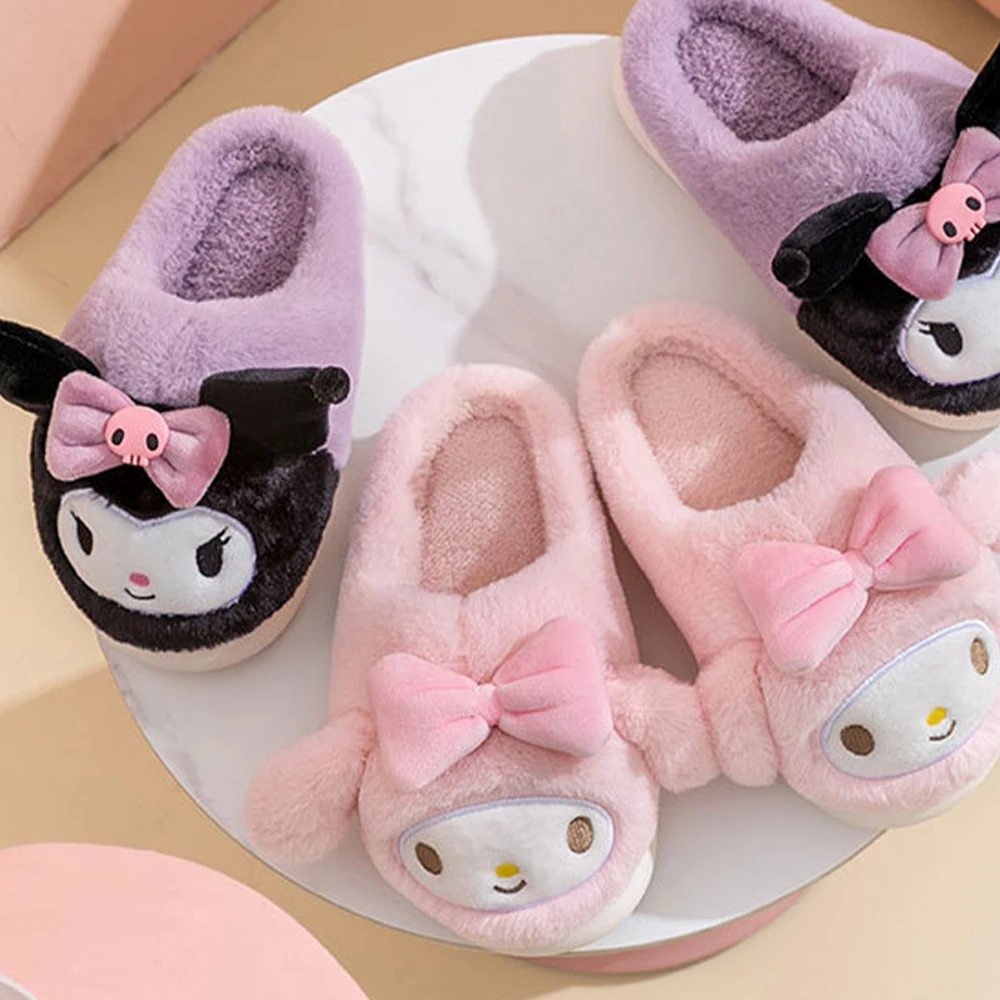 Kuromi الوالدين والطفل نعال قماش النساء بلدي ميلودي Kawaii أنيمي سينامورول أحذية قطنية شقة الخريف الشتاء الدافئة عدم الانزلاق لطيف