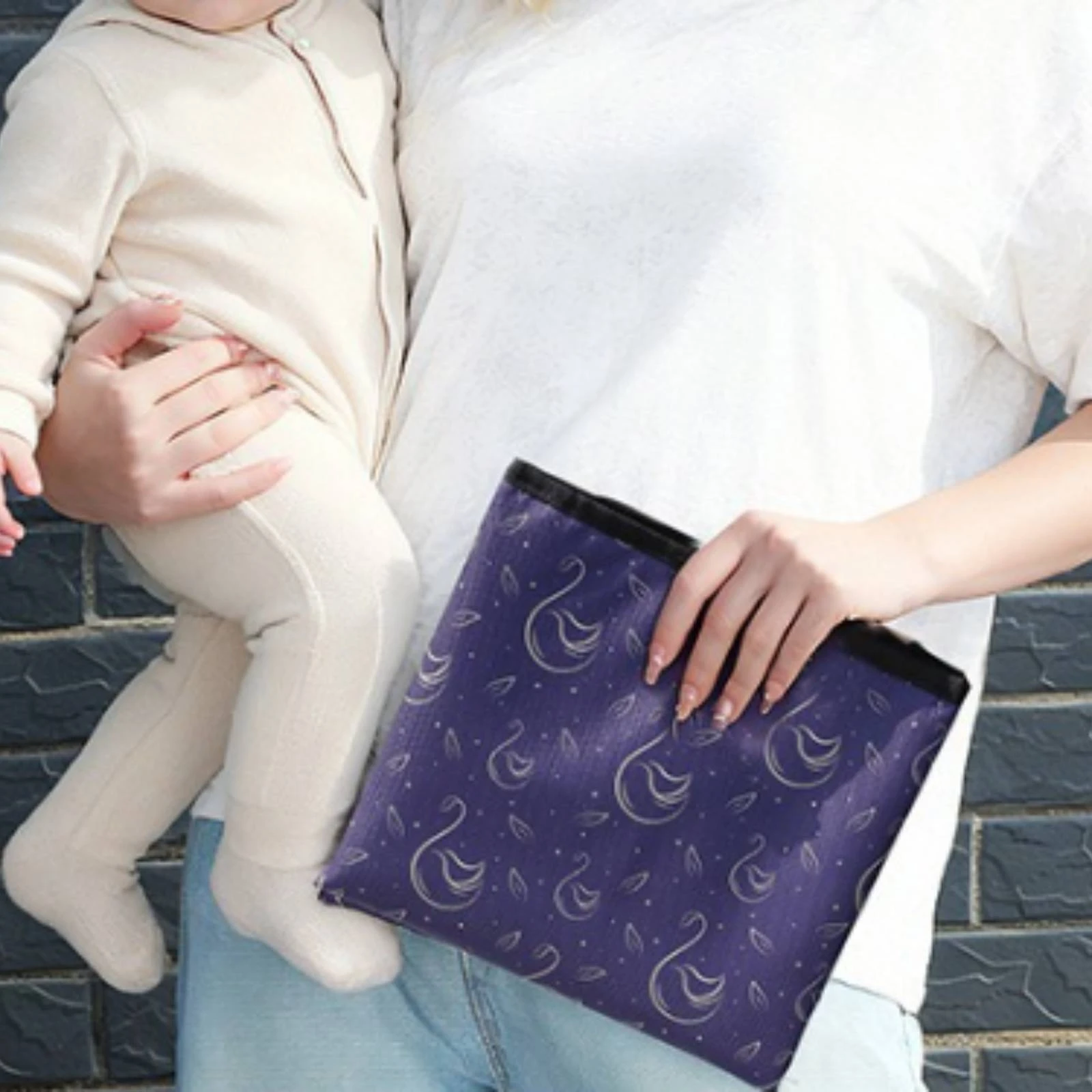 tapis-a-langer-portable-noir-avec-bords-renforces-accessoire-pour-bebe-pour-l'exterieur