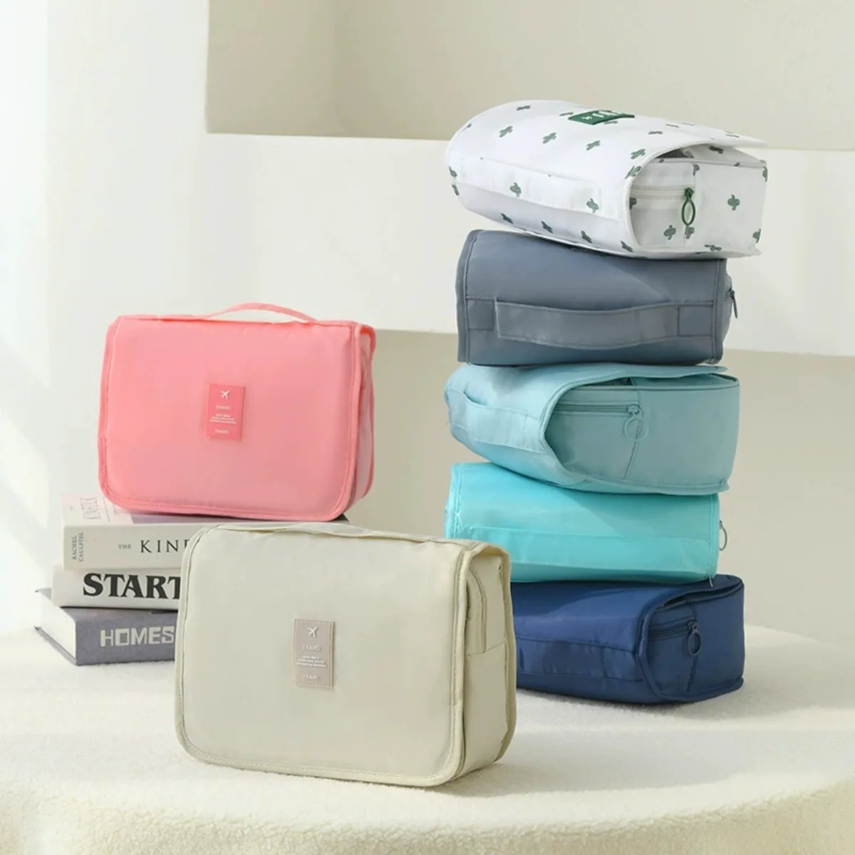 Hochwertige wasserdichte Reise-Kosmetiktasche für Damen – Hängende Toilettenartikel-Organizer-Tasche mit Haken, geräumiger Badezimmer-Waschbeutel & Nass-Trocken-Trennung – Detail 5