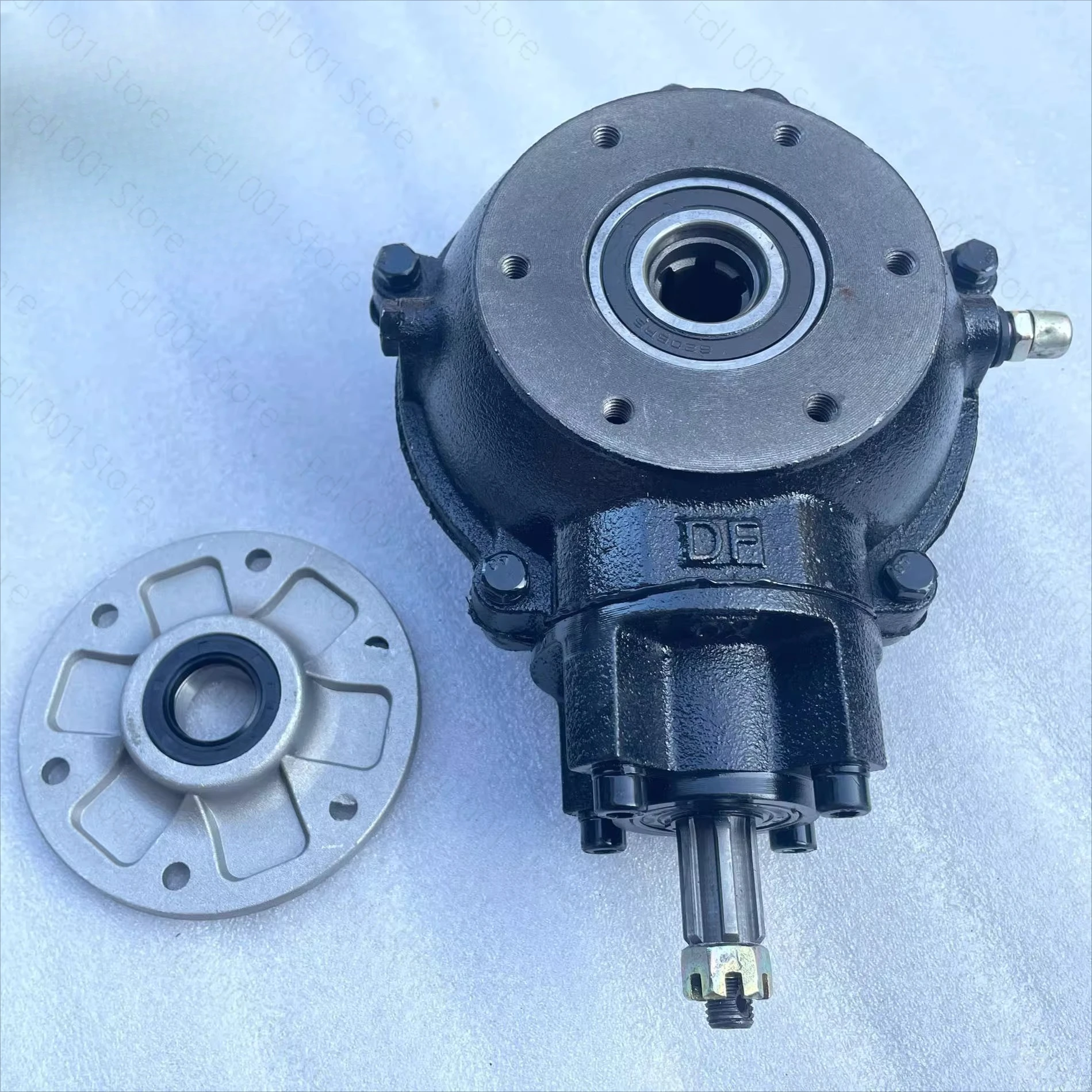 ATV Go Kart Rear Axle Assembly, Shaft Drive Differential Gearbox Housing for 4x4 Quad Motorcycle